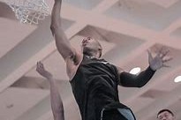 开云娱乐官网 -包含关键时刻体能课后，巴黎圣日耳曼队长鼓劲备战CBA季后赛，信心回归，医务组通报恢复的词条