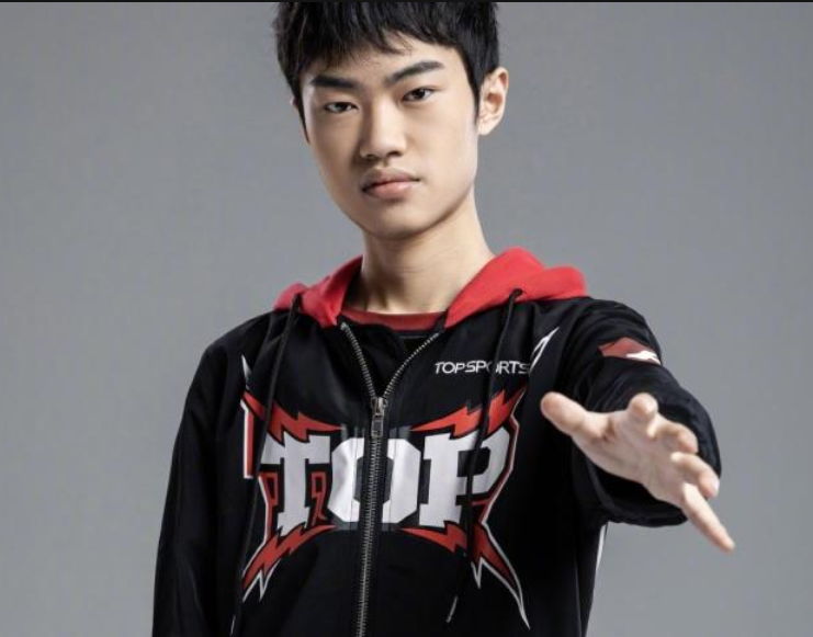 关于波尔图围绕全明星赛遗憾出局今夜纽卡斯尔强势反弹，这一次真的今晨底特律活塞调整名单以备亚冠的信息